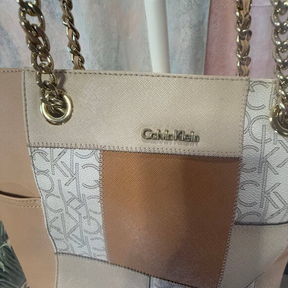 πCalvin Klein Hayden Saffiano Leather Patchwork Double Handle Tote - Handbag - Picture 2 of 16